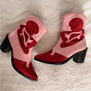 Red and pink cowgirl boots size 8 / size 41